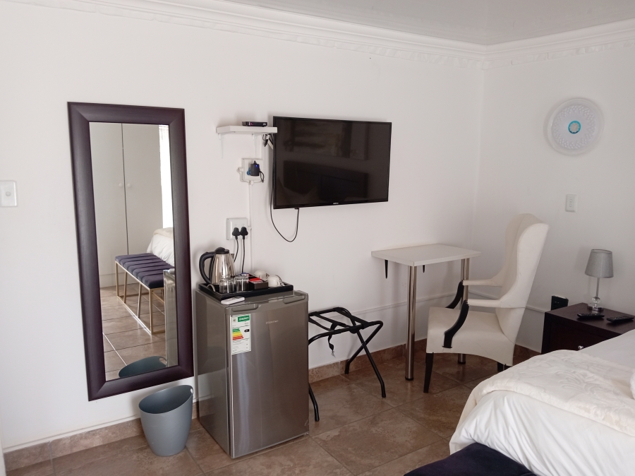 11 Bedroom Property for Sale in De Wildt North West